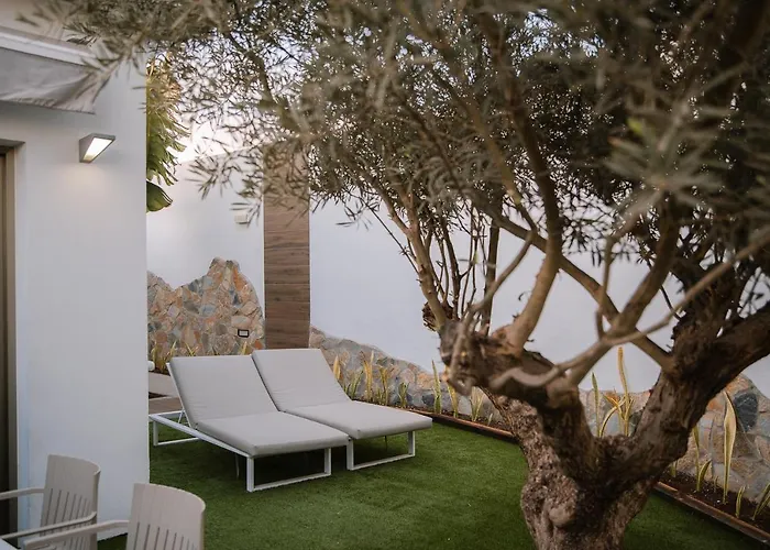 Silvi By Tam מלון